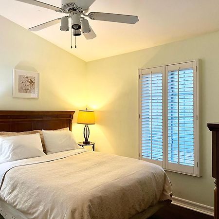 Hollywood Hills Homestay لوس أنجلوس الغرفة الصورة